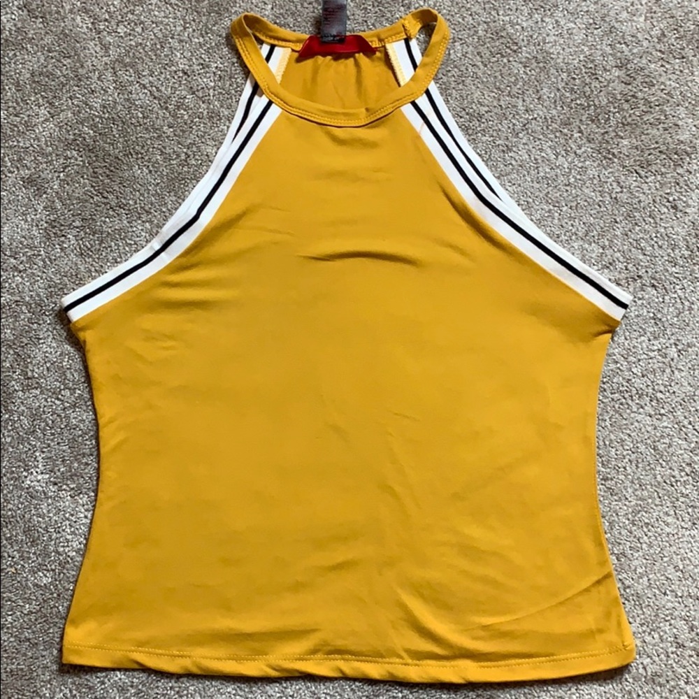 Cropped Top